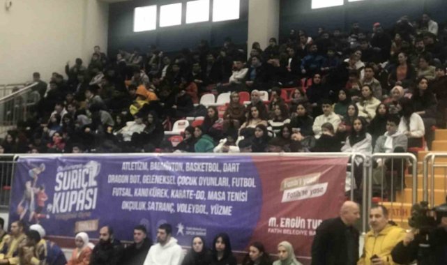 5'inci Geleneksel Engelliler Spor ve Eğlence Şenliği Fatih'te düzenlendi