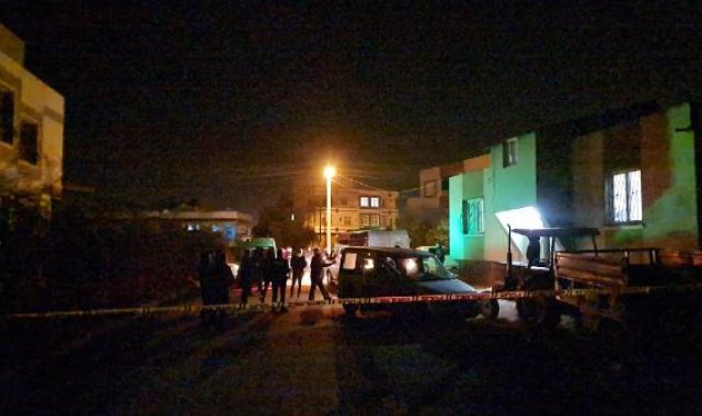 7 aylık hamile eşini bıçakla öldürüp, otomobilini 50 metrelik uçuruma sürerek intihara kalkıştı