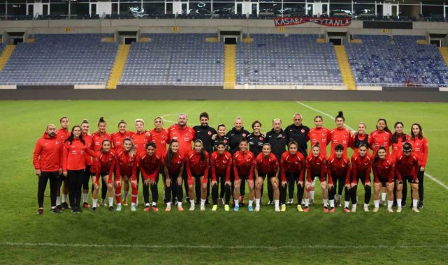 A Milli Kadın Futbol Takımı, 6'da 6 yapmak istiyor