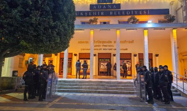 Adana Büyükşehir Belediyesi'nden 2 yıldır aynı firmalar reklam ihalesi almış