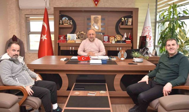 Afyonkarahisar'da kano sporunun gelişmesi için bir araya gelindi