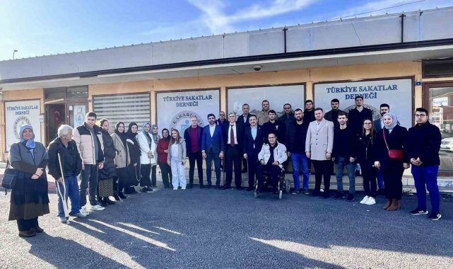 AK Parti'den engelliler için tekerlekli sandalye