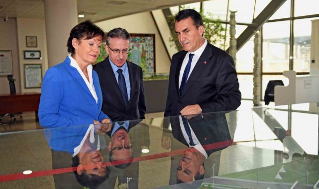 Almanya Hessen Eyaleti Bakanı Lucia Puttrıch: "Gülen bir yüzle ortaklık çok önemli"
