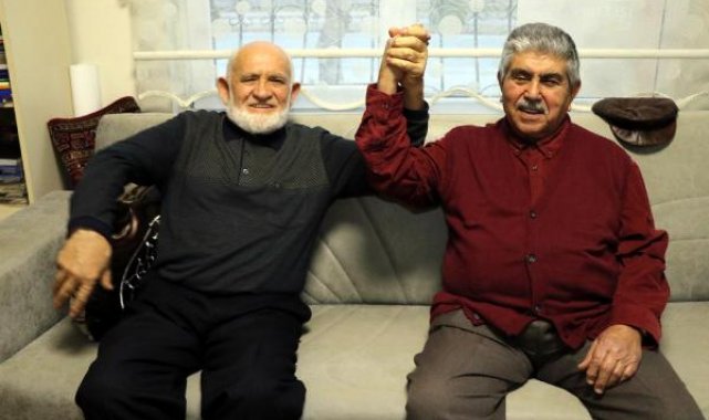 Almanya'da tanıştığı ve 53 yıldır haber alamadığı arkadaşını Kayseri'de buldu