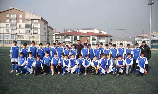 Altındağ Belediyesi ücretsiz futbol kursları açıyor