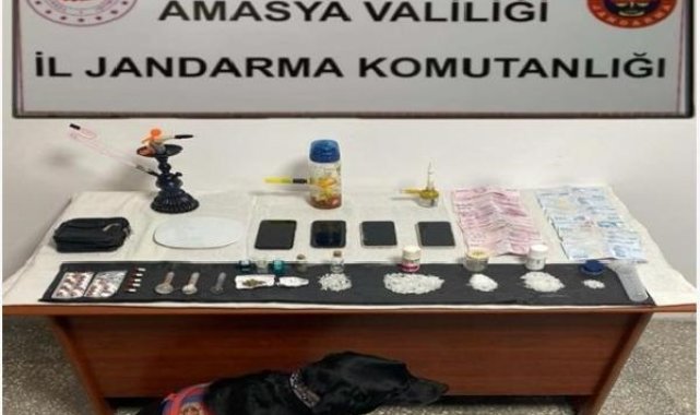Amasya'da uyuşturucu ticaretine 3 tutuklama