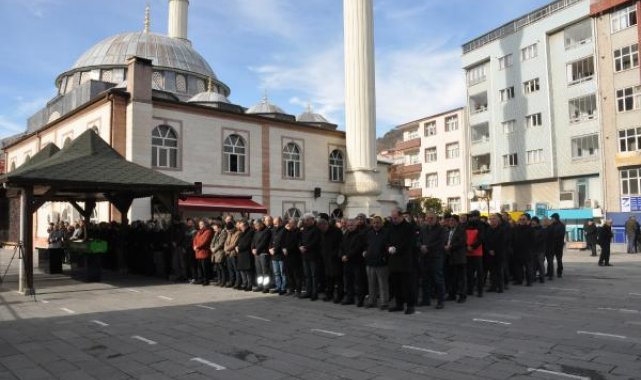 Anaokulu öğretmeni, toprağa verildi