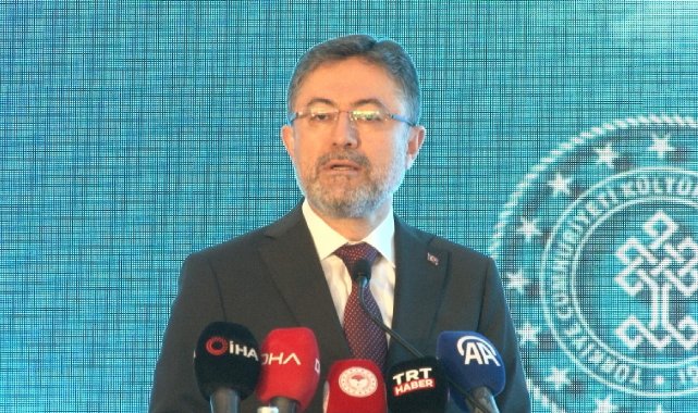 Ankara'da "Türkiye Cumhuriyeti'nin 100. Yılında Tarım ve Ormancılık Tarihi Sempozyumu" başladı