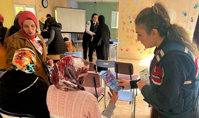 Annelere 'En İyi Narkotik Polisi Anne' eğitimi