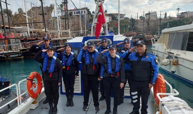 Antalya'da engelli gençler 1 günlüğüne polis oldu
