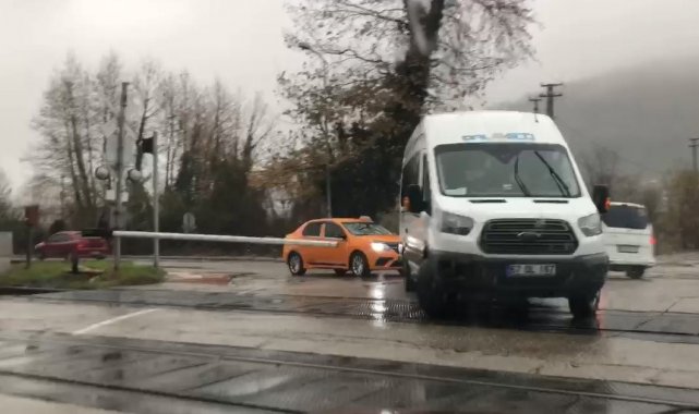 Arızalanan bariyer sürücüleri tedirgin etti