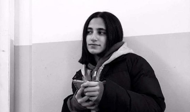 Arkadaşına gitmek için evden çıkan Dicle'den haber alınamıyor