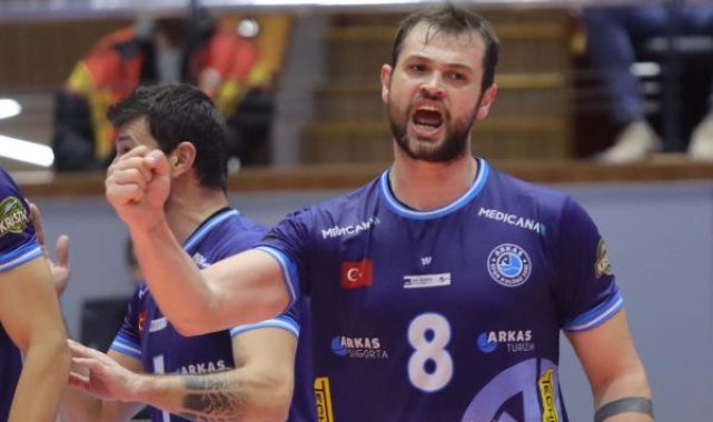 Arkas Spor, Avrupa'da farklı