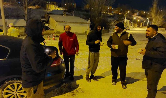 Aşkale belediyesi çorba ikram etti