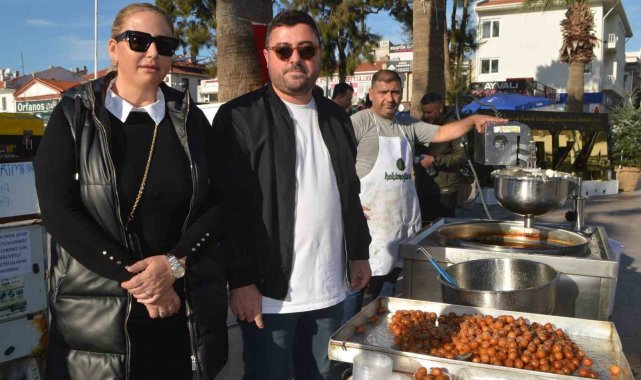 Ayvalık'ta şehitler için lokma hayrı düzenlendi