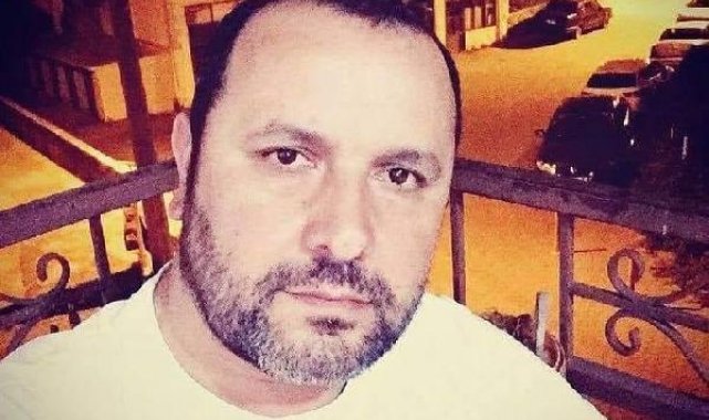 Babasını öldürüp, annesini yaralayan sanık için mahkeme, cezai ehliyet raporu istedi
