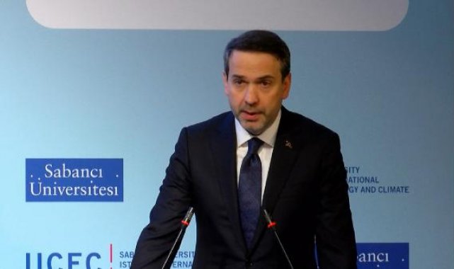 Bakan Bayraktar: 100 bin varillik petrol üretimine 2024 yılı sonunda ulaşmayı hedefliyoruz