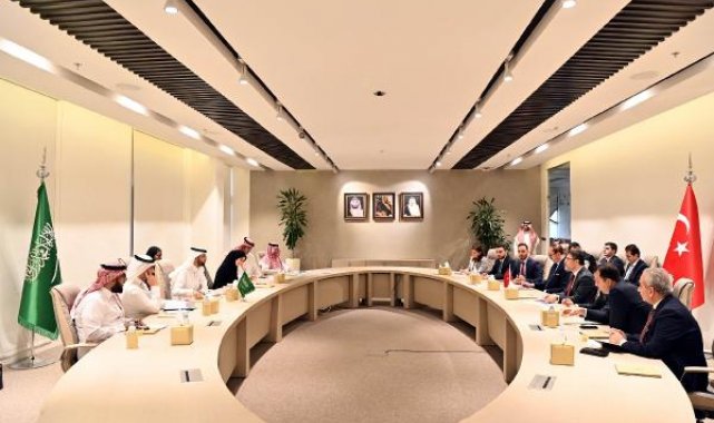 Bakan Yumaklı: Suudi Arabistan'a kanatlı eti, yumurta ve su ürünleri ihracatını görüştük