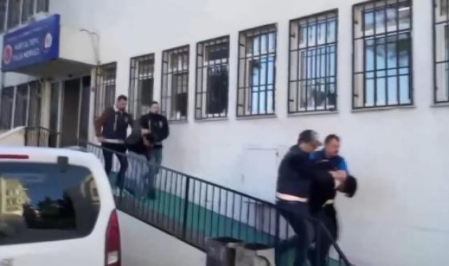 Bakırköy'de orduya ve askere hakaret hakaret ederek yayın yapan 4 kişi yakalandı