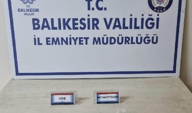 Balıkesir'de, uyuşturucu operasyonunda 4 gözaltı