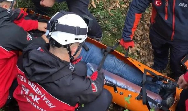Ballıkayalar Kanyonu'nda mahsur kalan kişi 2 saatlik çalışma ile kurtarıldı