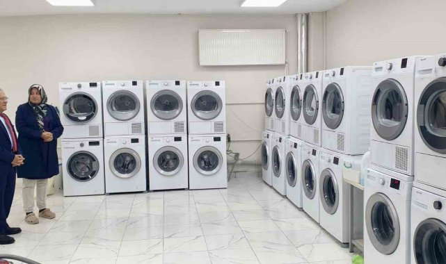 Başkan Büyükkılıç, Çamaşır Yıkama Merkezi'nde incelemelerde bulundu