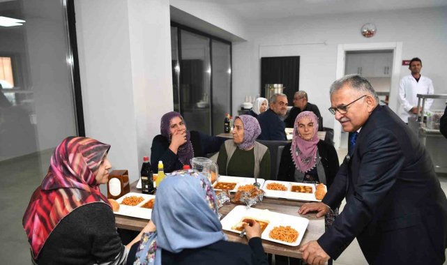 Başkan Büyükkılıç'ın insan odaklı projesi, gönüllere dokunmaya devam ediyor