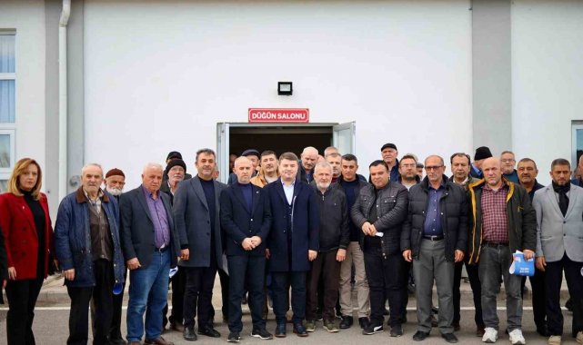 Başkan Dinçer vatandaşlarla bir araya geliyor