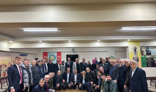 Başkan Pekmezci İstanbul'da ki Bayburtlularla bir araya geldi