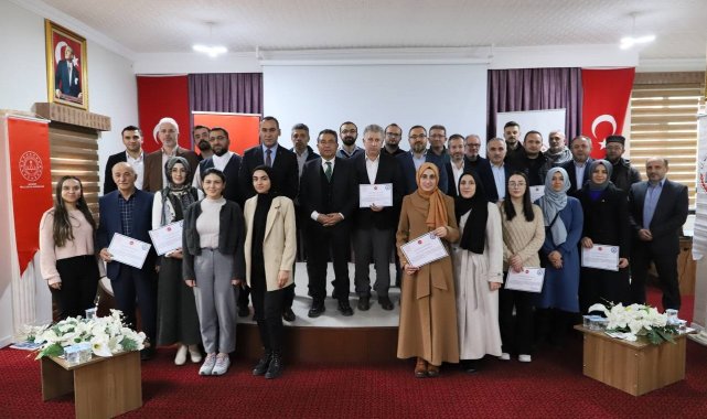 Bayburt'ta 'Türkiye Yüzyılı Din Öğretimi Çalıştayı' düzenlendi