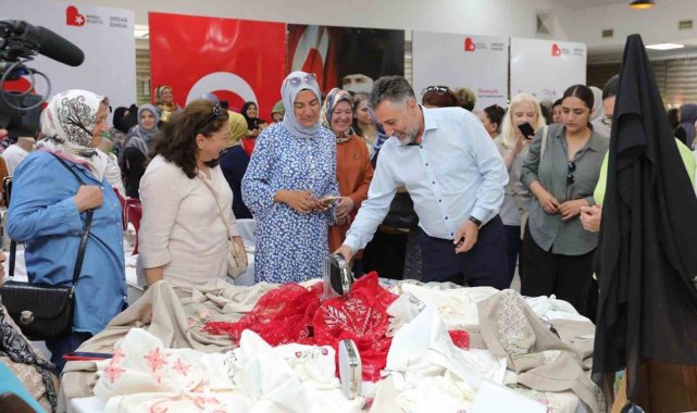 Bayraklılı kadınlar el emeği ürünlerini görücüye çıkaracak