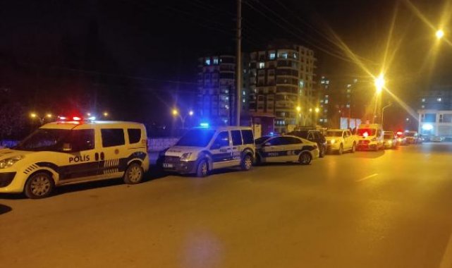 Belediye işçisi refüjde ölü bulundu