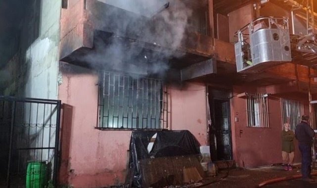 Beykoz'da iki katlı binada yangın