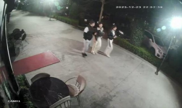 Beylikdüzü'nde silahlı saldırıya uğrayan 2 kişi hayatını kaybetti