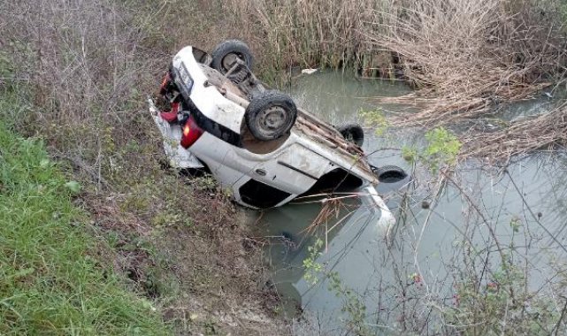 Bursa'da otomobil su kanalına düştü: 1'i ağır 5 yaralı