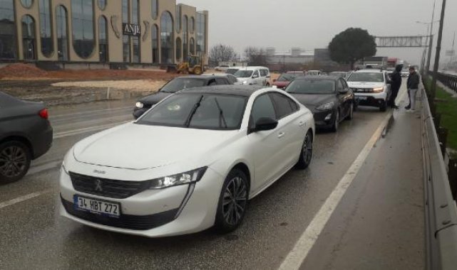 Bursa'daki 2 ayrı zincirleme kaza: 2 yaralı
