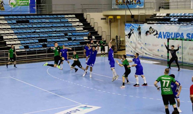 Büyükşehir Hentbol Türkiye Kupasında adını 4'lü finale yazdırdı