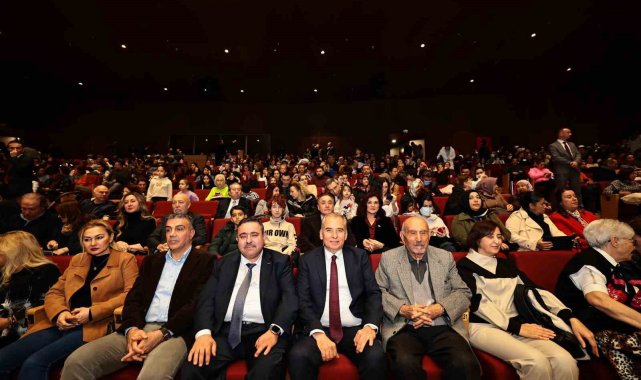 Büyükşehirin ev sahipliğindeki gösteri izleyenleri büyüledi