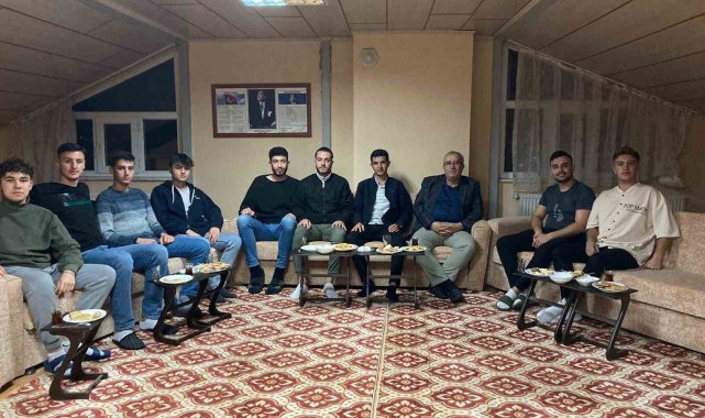 Çameli Belediye Başkanı Arslan gençlerle buluştu