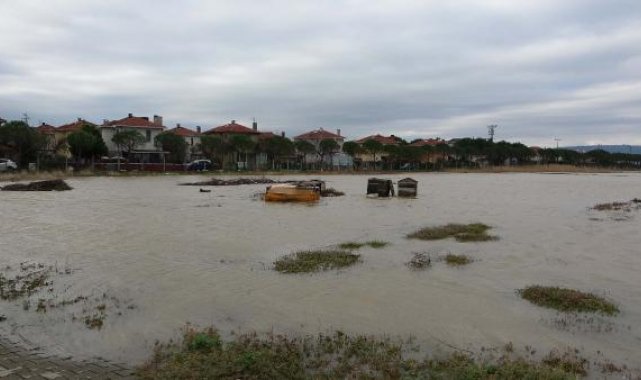 Çanakkale'de çekilmeyen sular, zor anlar yaşattı