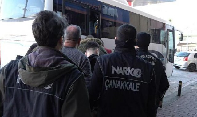 Çanakkale'de uyuşturucu operasyonunda 2 tutuklama