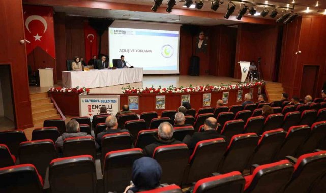Çayırova'da yılın son meclisi yapıldı