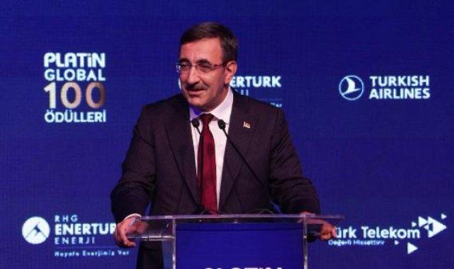 -Cevdet Yılmaz: İşsizlik oranımız son 11 yılın en düşük seviyesinde