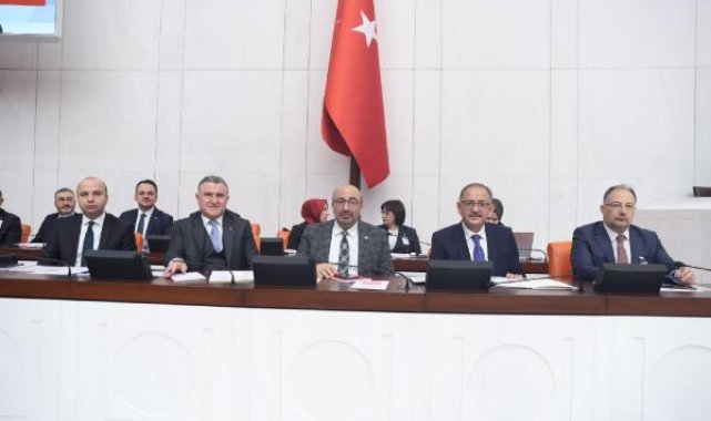 Çevre, Şehircilik ve İklim Değişikliği ile Gençlik ve Spor bakanlıkları bütçeleri TBMM'de