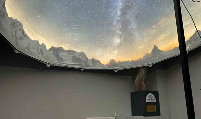 Çocukların planetaryum deneyimi