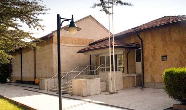 Depremden etkilenen Niğde Müzesi ziyarete kapatıldı