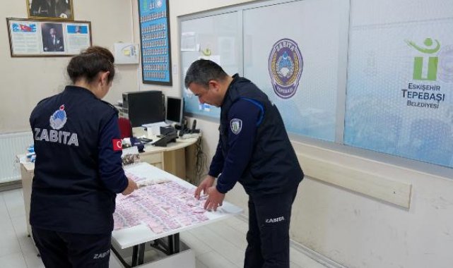 Dilencinin üzerinden 10 bin 170 lira çıktı