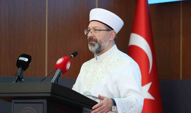 Diyanet İşleri Başkanı Prof. Dr. Erbaş: "Vatandaşlarımıza doğru dini bilgiyi daha kolay bir şekilde ulaştırmanın yollarını aramalıyız"