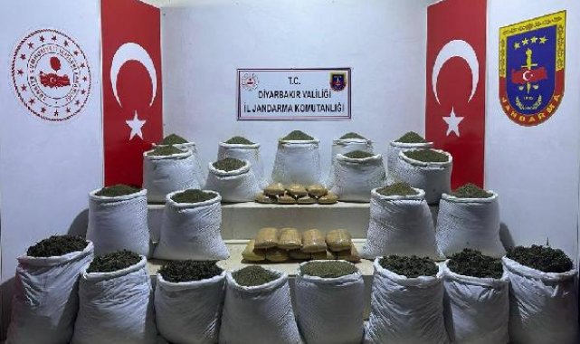 Diyarbakır'da 915 kilo esrar ele geçirildi