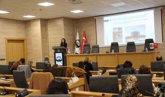 Diyarbakır'da kadın ve genç girişimlere oryantasyon eğitimi